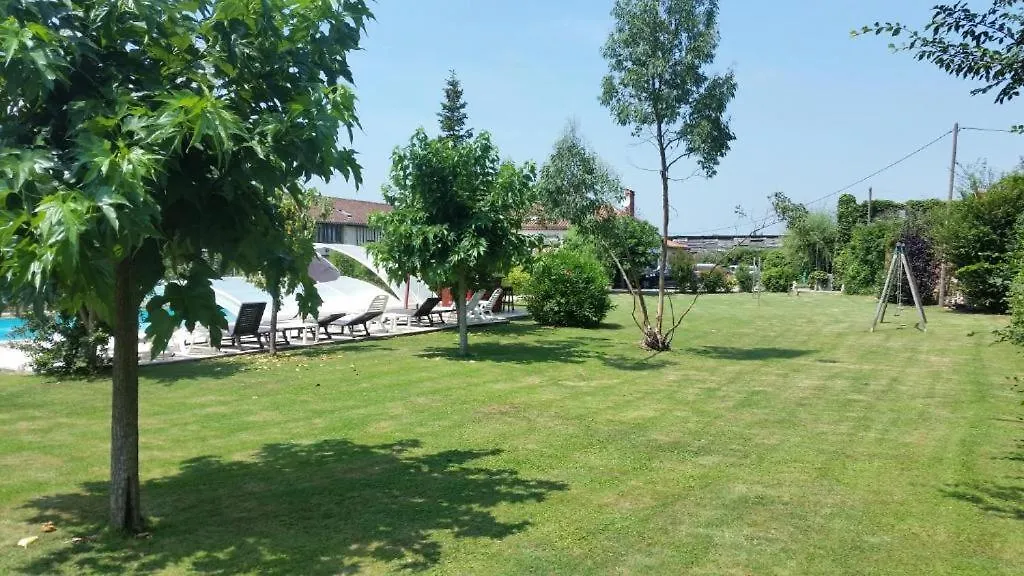 الشقق الفندقية Saint-Justin في  Logis Gascons شقة فندقية Saint-Justin (Midi-Pyrenees)